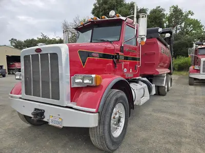 USED 2013 PETERBILT 365