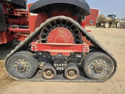 USED 2014 VERSATILE 450DT