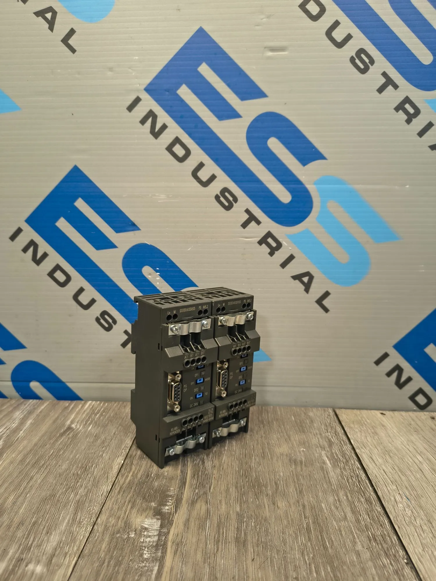 Used SIEMENS 6ES7 972-0AA02-0XA0 Programmable Logic Controllers South Carolina US | ESS Industrial Equipment Sales #1300111