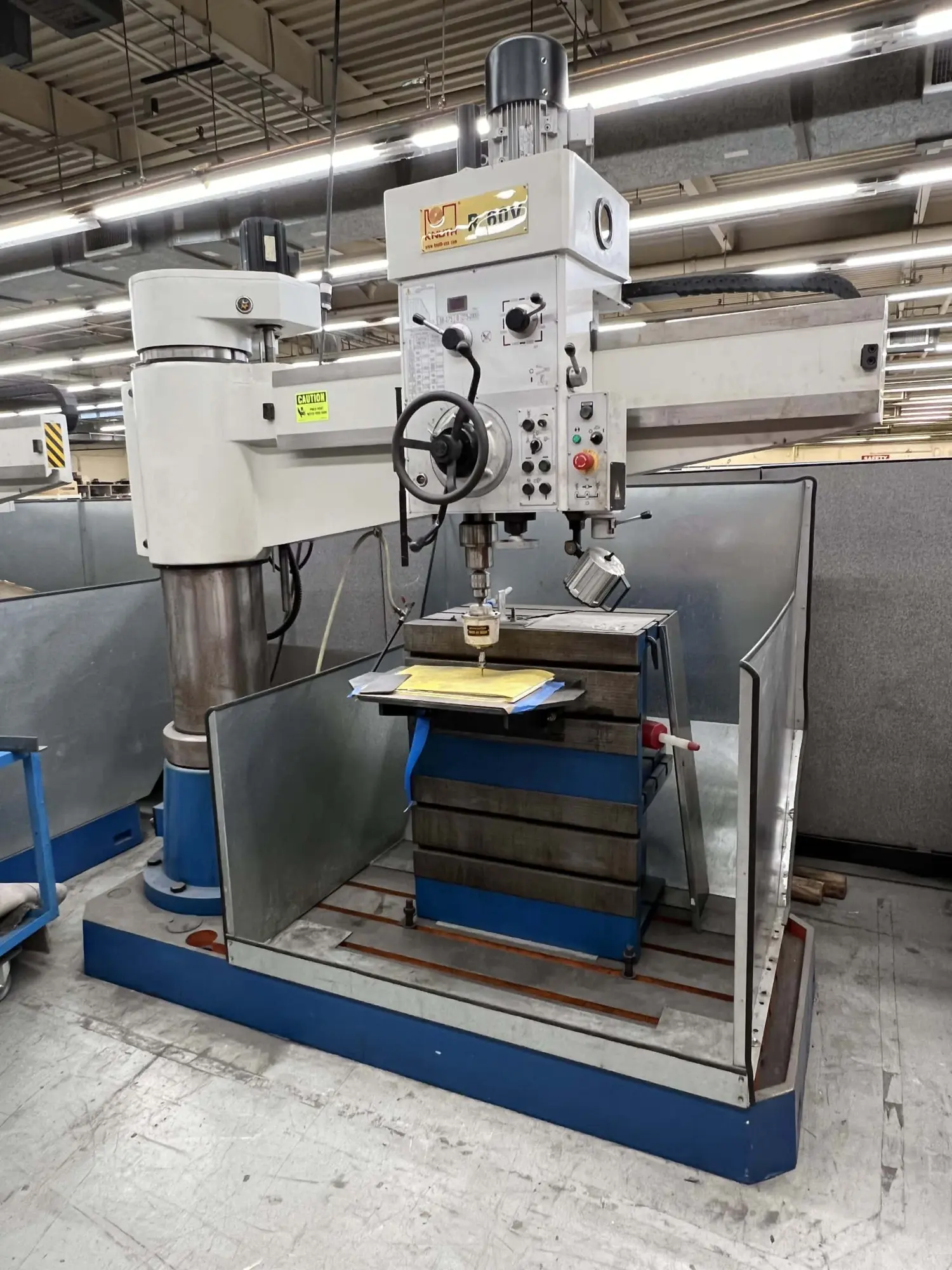 USED 2014 KNUTH R60V