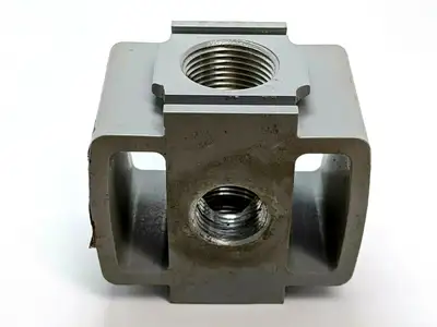 USED PARKER MANIFOLD BLOCK