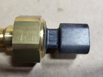 NEW CUMMINS 4921477