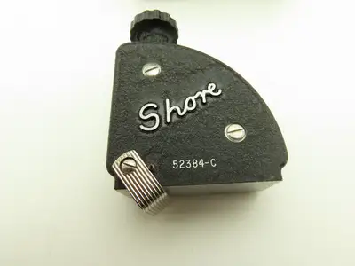 Shore Instruments 52384-C Vintage Durometer Hardness Tester 0-100 Leather Case