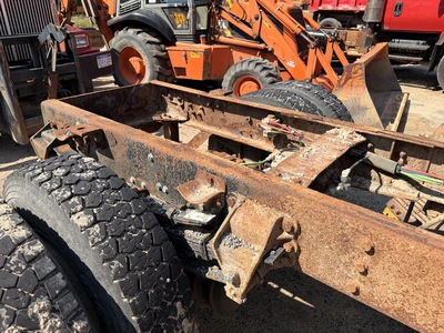 Used 1998 FORD L8513 4X2 Cab Chassis trucks Michigan US | Miedema Asset Management Group #1340395