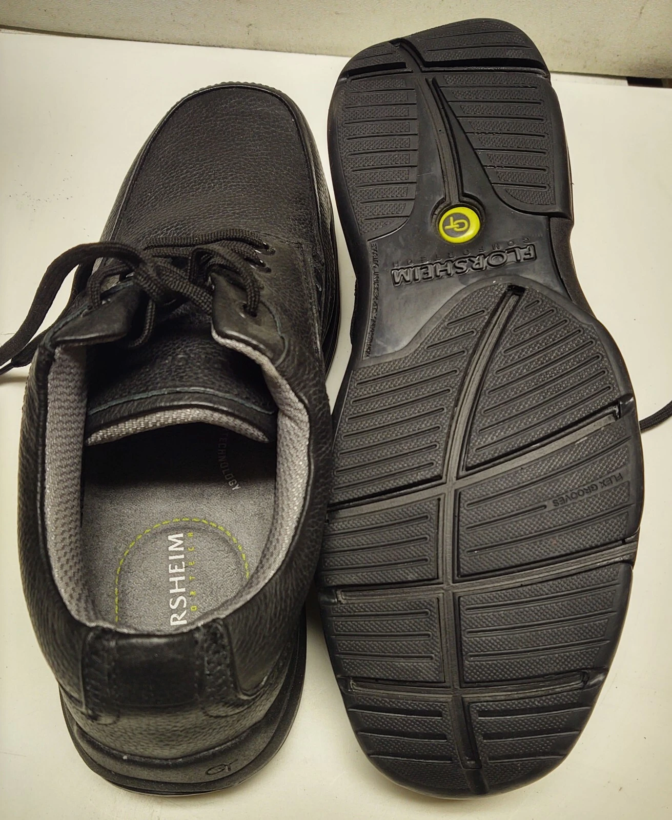 NEW Florsheim 14090-001