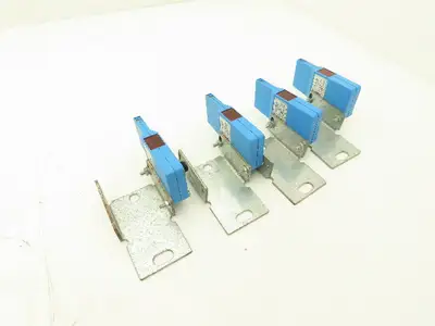 Sick WTR2-P551S08 Photoelectric Sensor Photo Switch Photoeye 4 Pin M12 Lot of 4