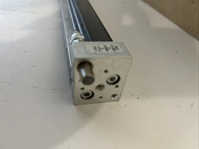 NEW FESTO DGC-12-686-G-YSRW