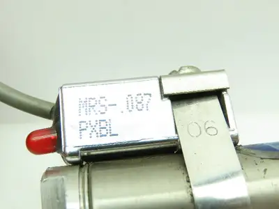 Bimba Mfg. M-061.5-D Pneumatic Cylinder 7/8x1.5" OL W/Magnetic Reed Switch 2 Lot