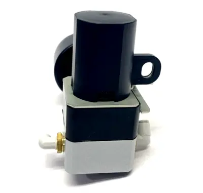 LRP-1/4-0,7, 159500 | Festo LRP-1/4-0,7 Precision Pressure Regulator w/ Lockout Cap 159500 - Used