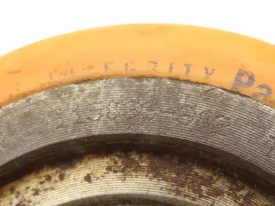 Crown Integrity 115033-302 Roller 302 Compound T1545B 4.12" W x 5" Shelf Wear