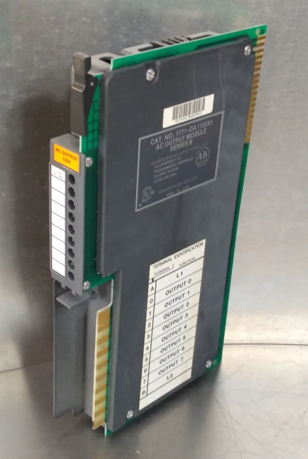 Allen Bradley 1771-OA/A AC Output Module 120V Loc3B40
