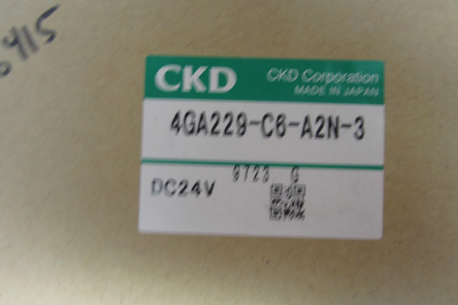 NEW CKD 4GA229-C6-A2N-3 SOLENOID VALVE 4GA229C6A2N3