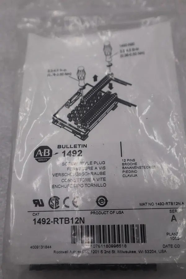 NEW LOT OF 5 AB Allen Bradley 1492-RTB12N STOCK K-3552