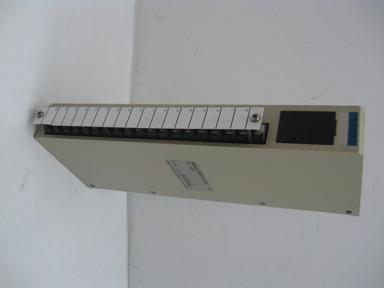 USED OMRON C500-DA101