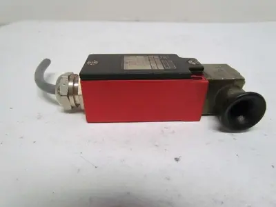 Used BERNSTEIN _UNKNOWN_ Relays & Switches | Arrow Industrial #639777