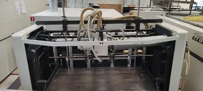 USED 2001 SAKURAI MS 102A2