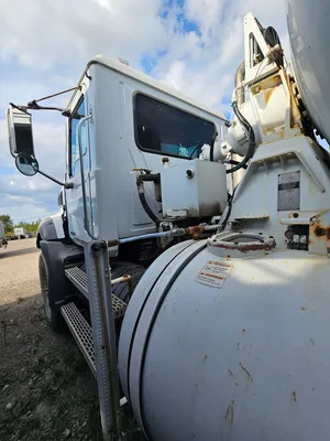 MACK Granite Commercial trucks | Iron Listing (6)