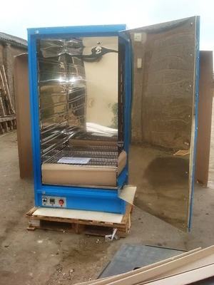 1,000L Heavy Duty Oven 200 Deg. C.