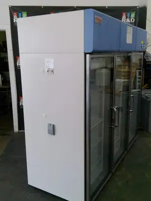 Themo Scientific REC7504A 3 Glass Door Laboratory Refrigerator 78.8Cf (2018)