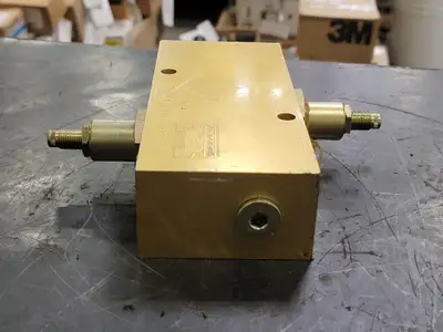 USED VICKERS CRV5-16-S-16T-60