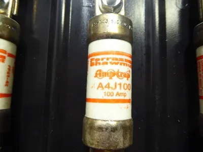 Current Technology SL2-250-480-3DG-L2 Select 250 Secondary Surge Arrester Used