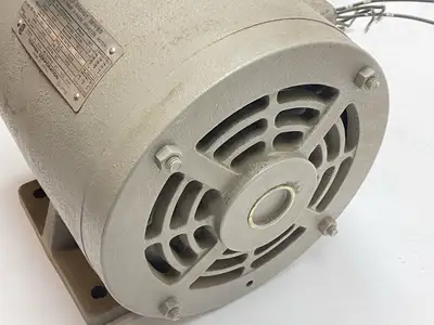 USED TOSHIBA INDUCTION MOTOR 3-PHASE 3440RPM 13.4/6.7A 230/480VAC