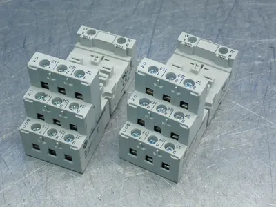 USED ALLEN BRADLEY 700HN153