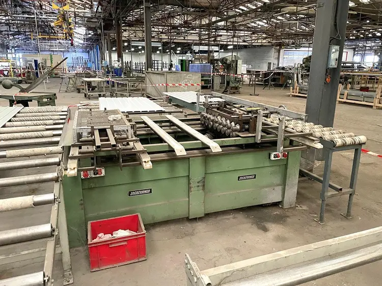 Used LOCKFORMER 2 MACHINES WITH 4 TOOLSETS Uncoilers | Apt International N.V #373367