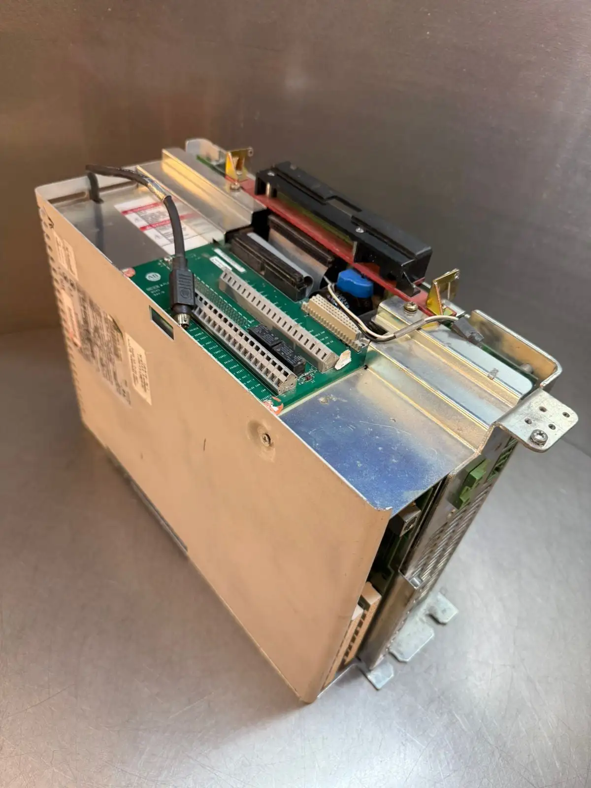 Allen Bradley 1394C-SJT10-A /C Digital Servo Bulletin 1394 (10.3.3)