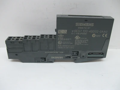 USED SIEMENS 6ES7 132-4BD02-0AA0 W/193-4CA50-0AA0