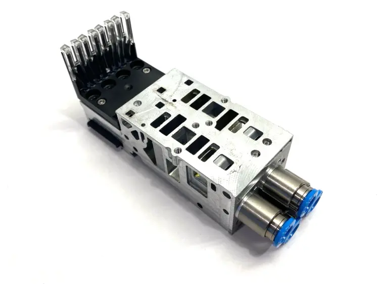 Used Festo Electronic Module 537983 w/ VMPA2-FB-AP-2-1 Sub Base 538000 Input / Output Modules Michigan US | Maverick Industrial Sales #1495917