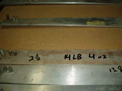 USED BROWN 202