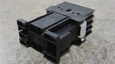 General Electric RL4RD004T 20 Amp DC Contactor 120-125VDC Coil Used