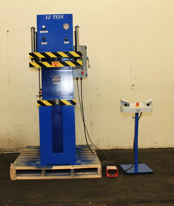 USED Pressmaster CFP-12