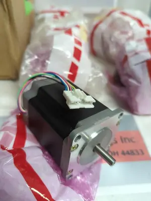 New | in-Stock VEXTA PK268M-01A Motors (misc) | Surplus Asset Holdings #1204889