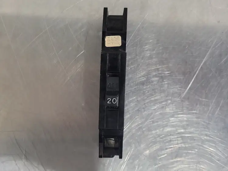 Used ZINSCO Q120 Switchgears British Columbia CA | Lenmark #241612