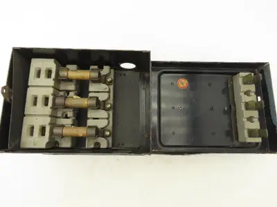 Used BULLDOG _UNKNOWN_ Relays & Switches Indiana US | Arrow Industrial #1440408
