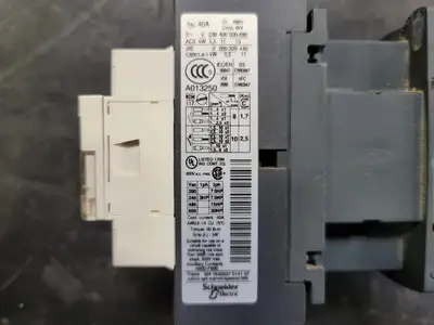 USED TELEMECANIQUE LC1D25F7