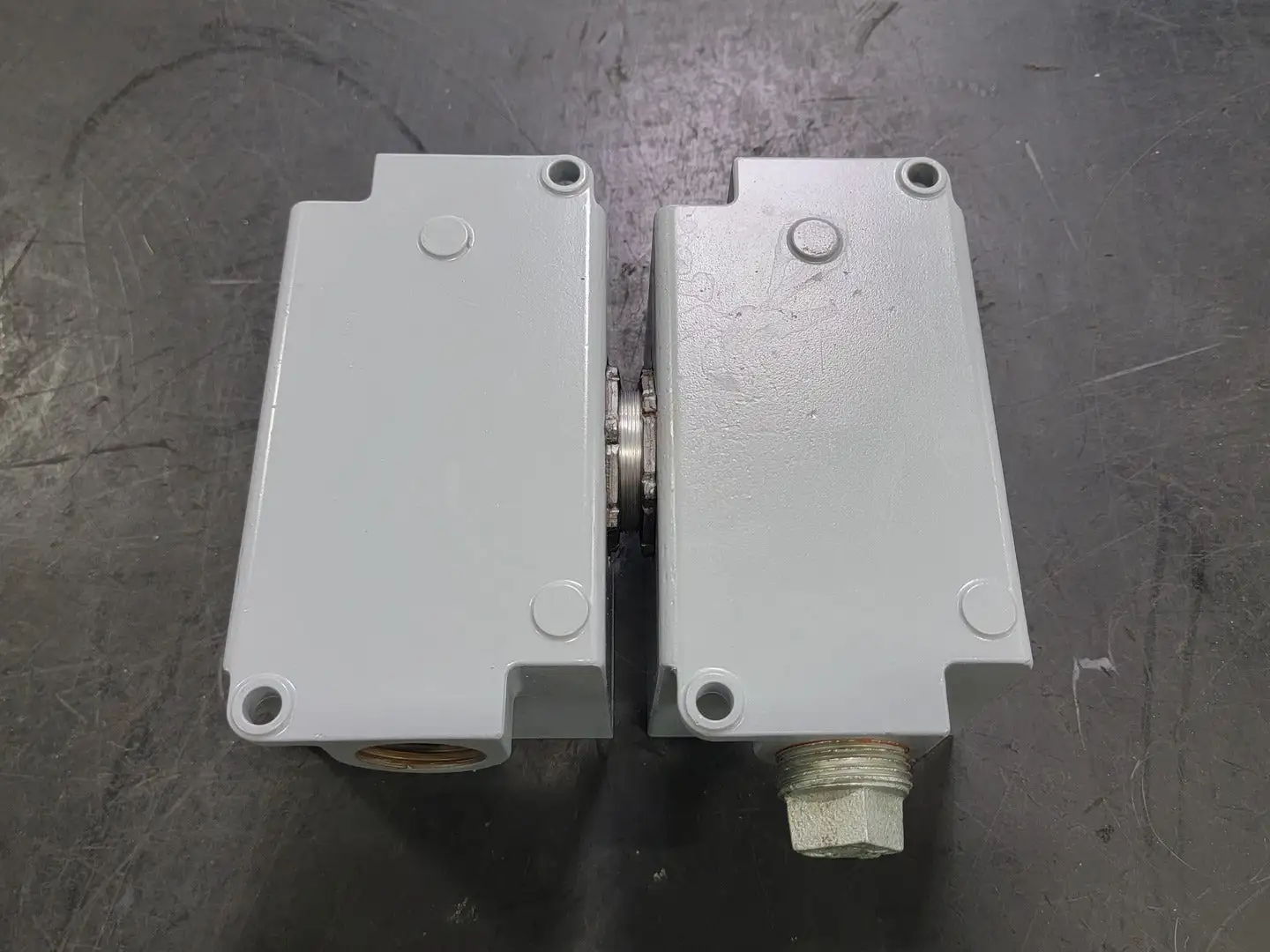 New | in-Stock ALLEN-BRADLEY 800H-2HHX7 Switchgears British Columbia CA | Lenmark #240649