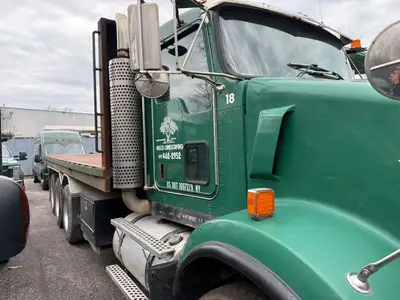 USED 2006 KENWORTH T800