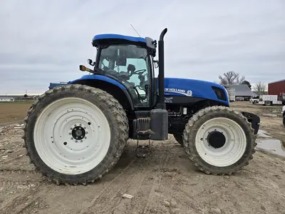 Used 2012 NEW HOLLAND T7.250 Agricultural Tractors Idaho US | Berry Machinery #910897