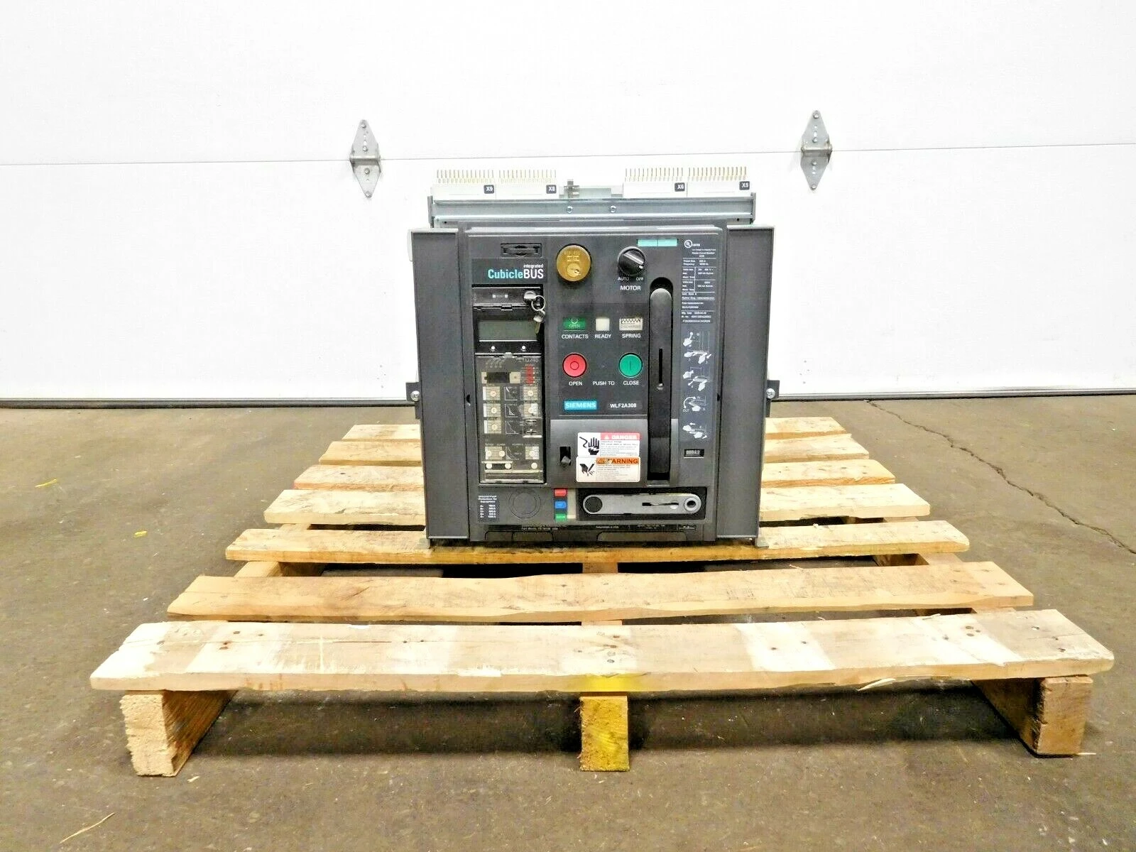 Used Siemens WLF2A308 Circuit Breakers Ohio US | Equipment Recovery Corp. #1330629
