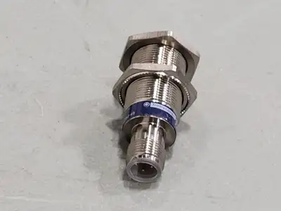 NEW TELEMECANIQUE XS518B1PAM12