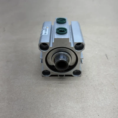 NEW SMC NCDQ2WB320DC M-XC38