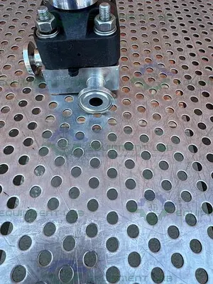 USED ITT PURE FLO .5-316L- RA20MAX-CWP150 DIAPHRAGM VALVE W/ 1/2" SANITARY FITTING