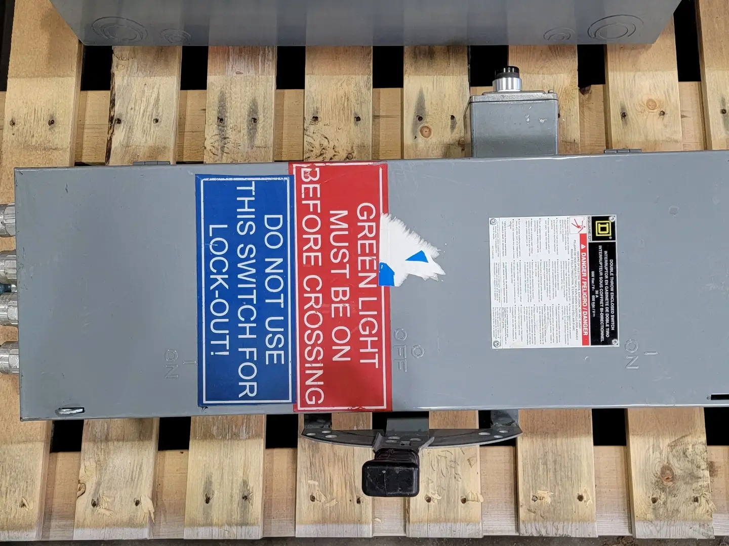 USED SQUARE D DTU361
