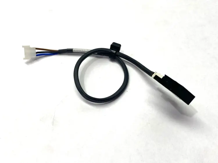 Used Omron Vertical Reflective Photomicro Sensor, Light-ON, 5mm Photoelectric Sensors Michigan US | Maverick Industrial Sales #1391624