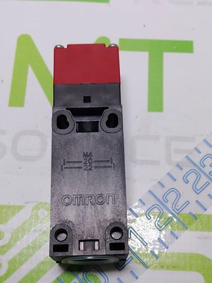 NEW OMRON D4NS-1BF