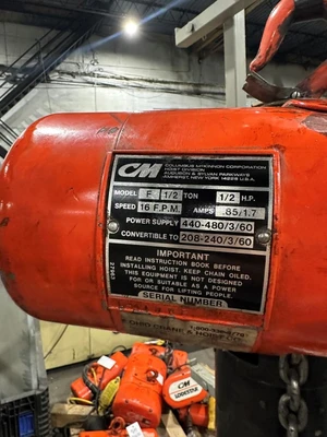 CM F 1/2 TON ELECTRIC CHAIN HOIST