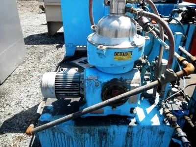 Master Chemical Xybex 3000 tramp oil purifier system.